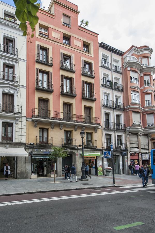 Alterhome Puerta Del Sol V Madrid Exterior photo